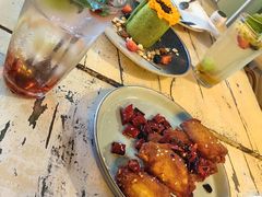 -北平花园·MUA摩造汉堡·北平咖啡(南锣鼓巷胡同店)