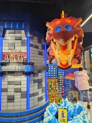 -乐高品牌旗舰店(人民广场店)