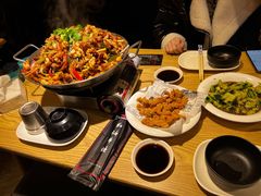 -西街夜油条·麻团包乌饭