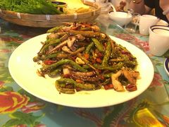 -闯关东东北农家菜(崂山石老人店)