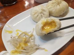爆汁流沙包-老陶包子铺(南大西南村店)