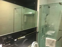 -蓬客精品酒店(南山海岸城购物中心店)