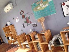 大堂-灯塔咖啡馆BOOK·Coffee Shop
