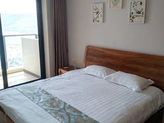 -智住·海景公寓(小径湾店)