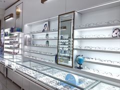 -精视达眼镜•专业儿童配镜中心(学府大道店)
