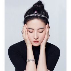 -ZHICOME·稚蔻婚纱礼服造型定制(西安龙首印象城店)