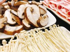 -楼外楼大刀肉传统火锅居(幸福街店)