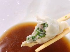 香茜马蹄鲜肉饺-聚荣饺子店
