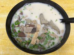 -津津老鸭粉丝馆(正东路店)