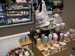 -星巴克臻选(上海中环广场2F店)