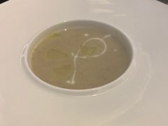 蘑菇奶油汤-红房子西菜馆(淮海中路店)