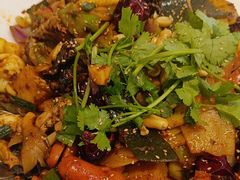 -拿渡·水煮鱼麻辣香锅(王府井奥莱·香江小镇店)