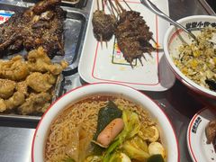 -堂堂小伙夫·辽宁小吃大排档(京西大悦城店)