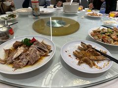 -鹏城人家海鲜酒家·23年老字号(较场尾店)