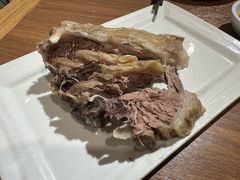 手抓羊肉半斤-贯贯吉·清真餐厅(浙江中路店)