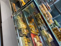 面包甜点陈列柜-白玉兰食品(甜云店)