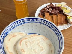 -天发芽·何记葫芦头泡馍·传统小吃(报恩寺街店)