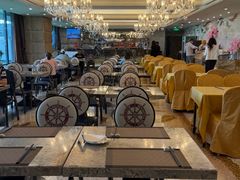 -沈阳皇朝万鑫酒店