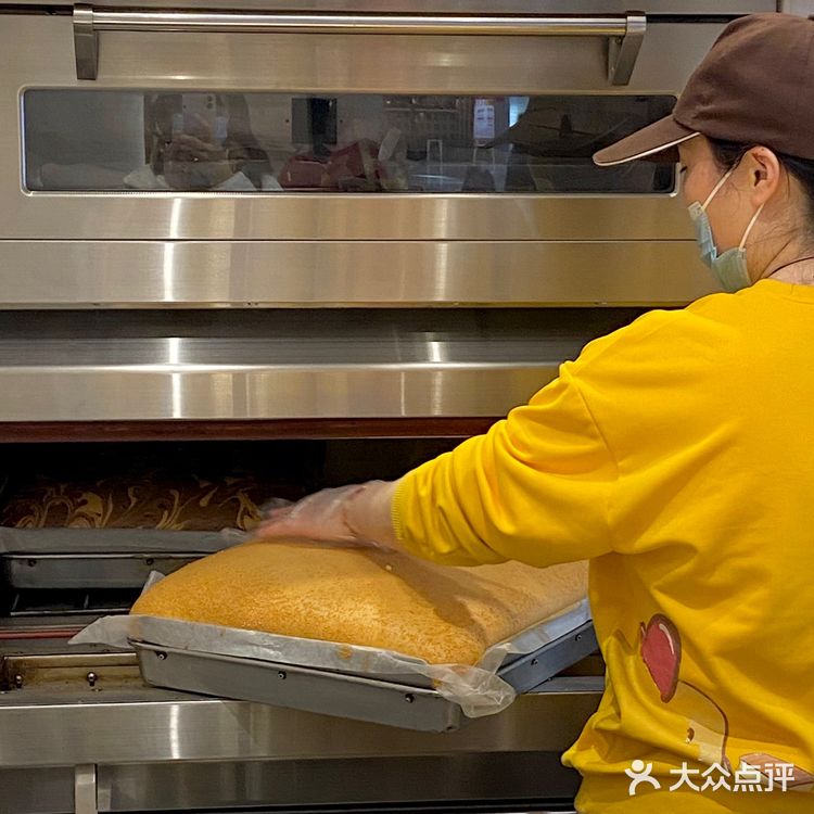 蛋糕界的“爱马仕”吉姆大师傅也有啦 