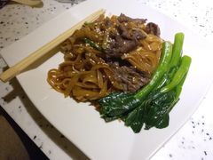 -百威KTV(恒福路店)