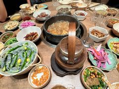 -蘑界·野生菌火锅(深业上城店)