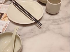 -蝴蝶里·粤菜·点心(滨江龙湖店)