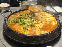 -咕咕站韩国料理(紫金港店)