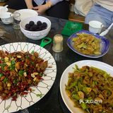 烧烤真的超赞，马扎好做，焖饼好吃