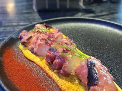 炙烤低温慢煮澳洲章鱼腿-LES ELITES 英集荟(南京西路店)