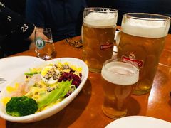 牛油果鲜虾沙拉-布拉格餐厅· 中欧捷克菜(全国首店)