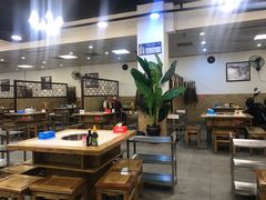 大堂-重庆老火锅王(永陵路分店)