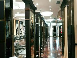 -八佰伴8008星级形象店