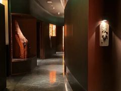-左庭右院鲜牛肉火锅黑金店(陆家嘴中心店)