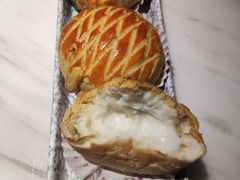 酥皮水牛奶菠萝包-陶陶居酒家(解放北路店)