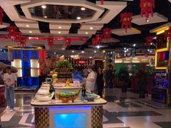 自助取餐区-维纳斯火锅烤肉自助餐厅
