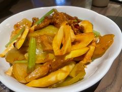 酸菜炒春竹笋-四道菜·福建菜馆(新街口金鹰店)