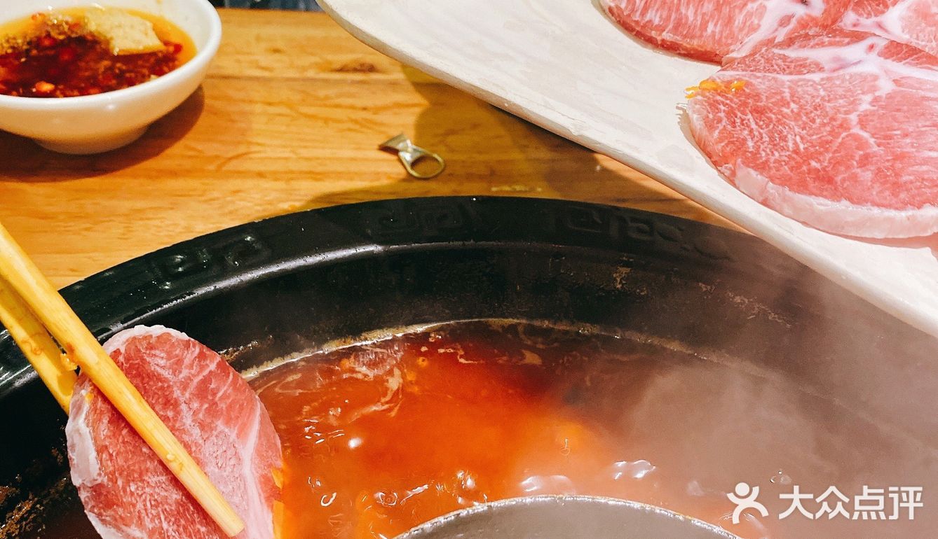 街头巷尾的隐秘而伟大|老地瓜火锅