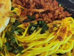 -全家便利店(襄阳南路店)