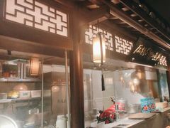 -佬麻雀·剁椒鱼头(京基KK One店)