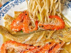 -霆记海鲜·只为这碗面(滨江店)