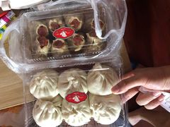 -白玉兰食品甜凤店(合生汇店)
