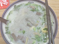 招牌经典鸭血粉丝汤-鸭小妹鸭血粉丝(老门东店)