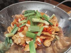 干锅肥肠-湘村小灶·地道长沙菜·本地人优选(万家丽路店)