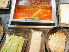 -重庆九记老火锅(广场店)