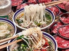 -云阿蛮云南生烫牛肉米线(奉贤路店)