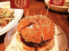 拉丝芝士牛肉堡-Bistro 63 创意融合料理(广粤天地店)