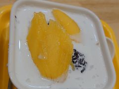 芒果椰汁黑糯米甜甜-满记甜品(王府井北京市百货大楼店)