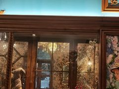 -秘密旅行Bonjour(黑金冠 江南西店)