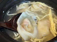 -馋三尺蟹粉小笼(人民广场店)