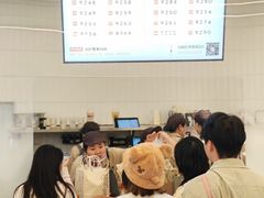 -喜茶(迪士尼小镇DP店)
